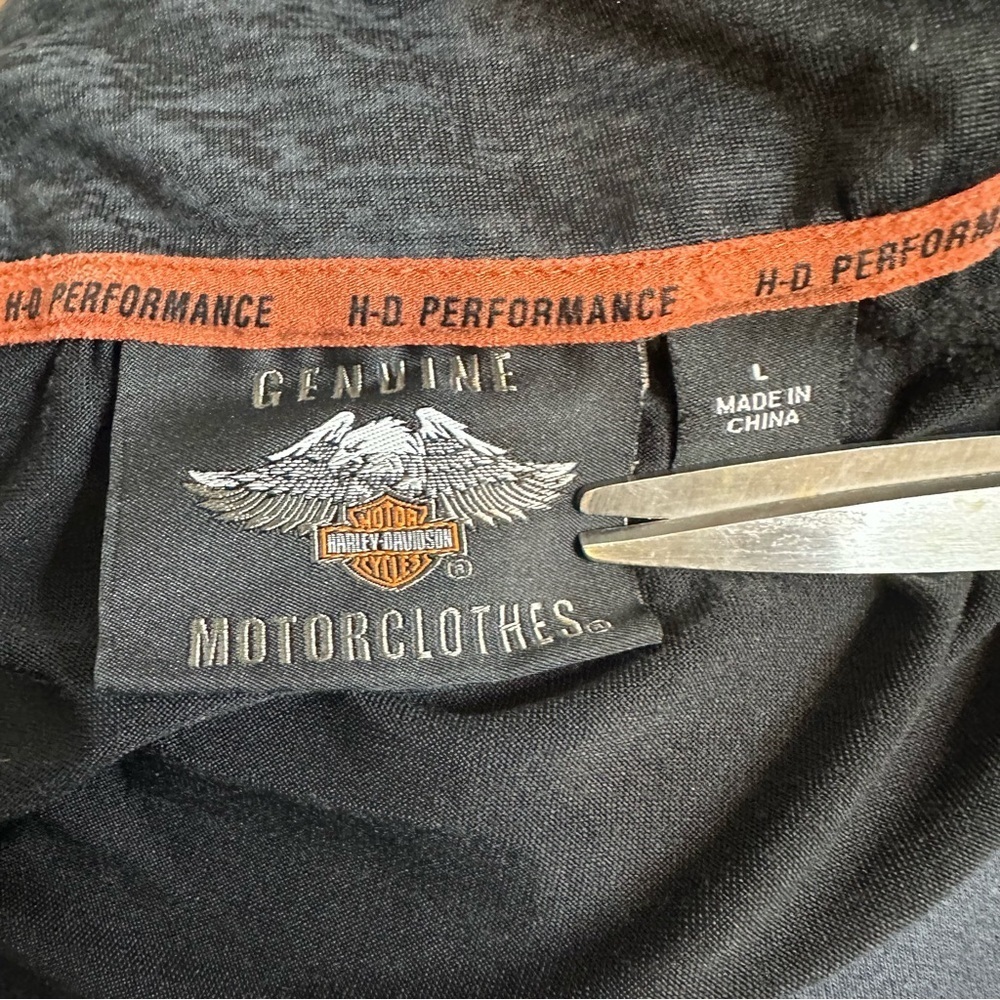 Harley-Davidson Black and Dark Gray Half-Zip Top size large - Picture 7 of 9